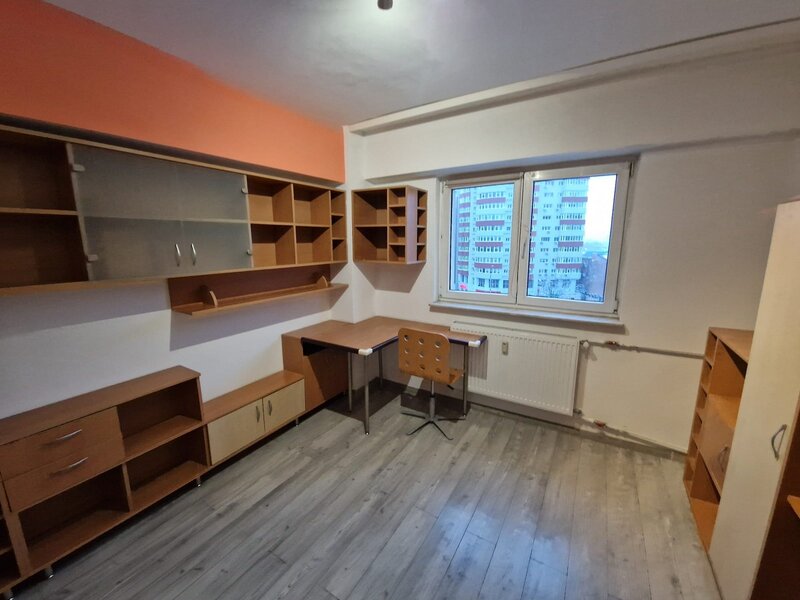 Piata 1 Mai, Clucerului,